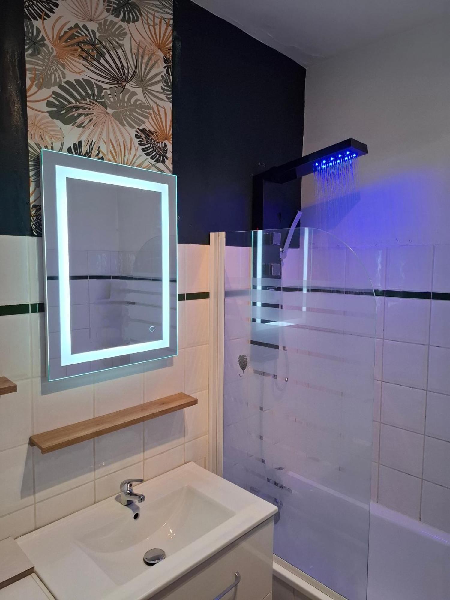 Horizon Bleu Apartment Бузиг Екстериор снимка